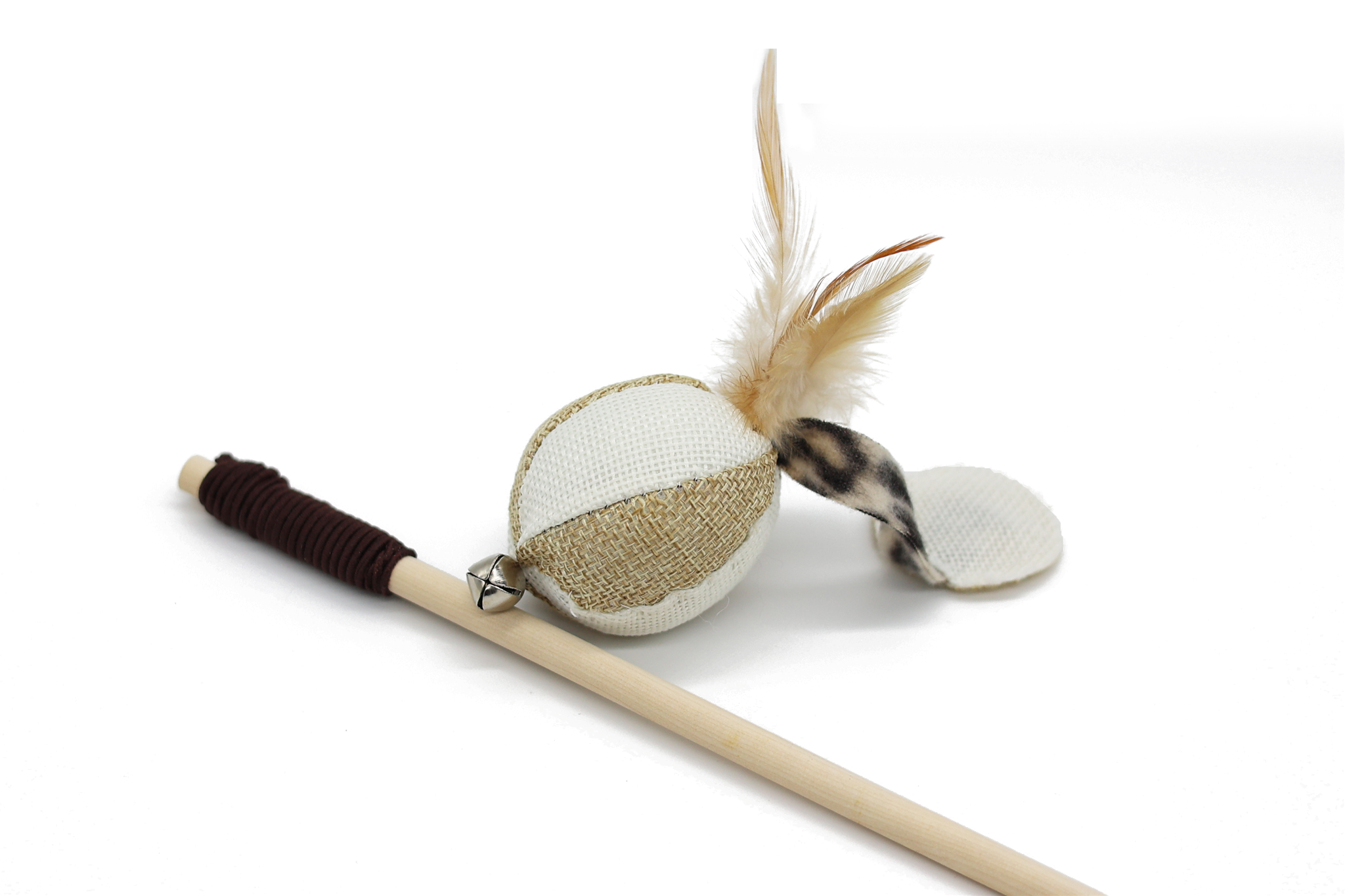 UNIQ PETS – katės žaislas meškerė su pliušiniu kamuoliuku - Image 2